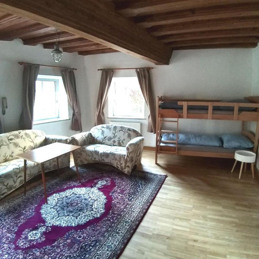 Apartment In Historic Town House Гмунден Екстериор снимка